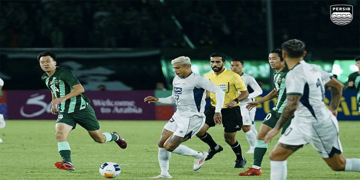 Tiga Pemain Terancam Absen, Satu Pemain Asing Siap Comeback: Persib Hadapi Jawara Liga Singapura Di ACL 2