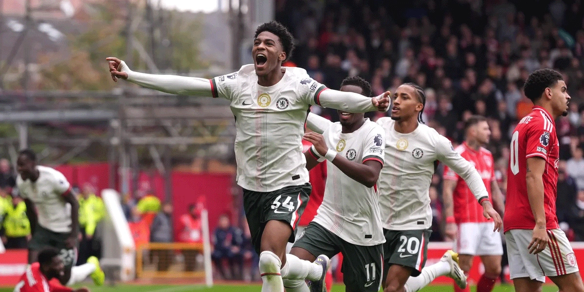 Chelsea Mengamuk di City Ground! Kemenangan 3-0 Warnai Malam Sempurna The Blues